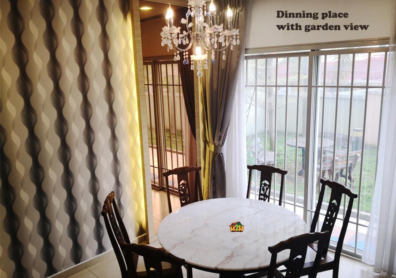 H2H - Cy Botani Vacation House Ipoh Exterior photo